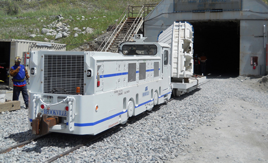 Locomotore Brookville per gallerie